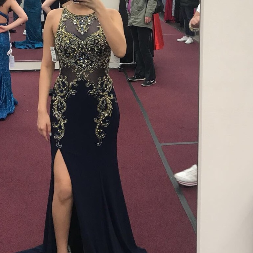 Prom Dress - Picture 4 of 4